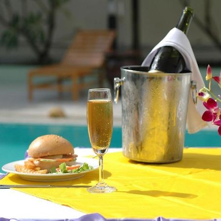 Yuzana Garden Hotel Yangon Dış mekan fotoğraf