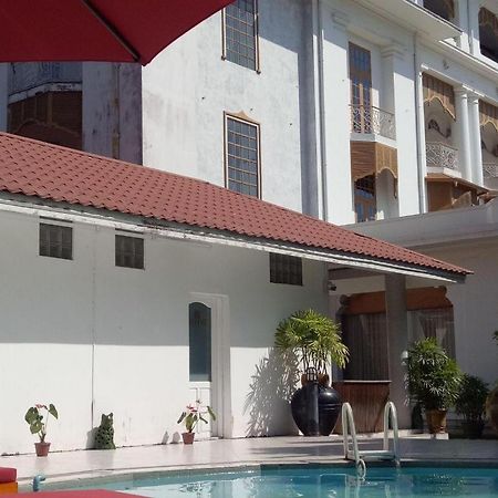 Yuzana Garden Hotel Yangon Dış mekan fotoğraf