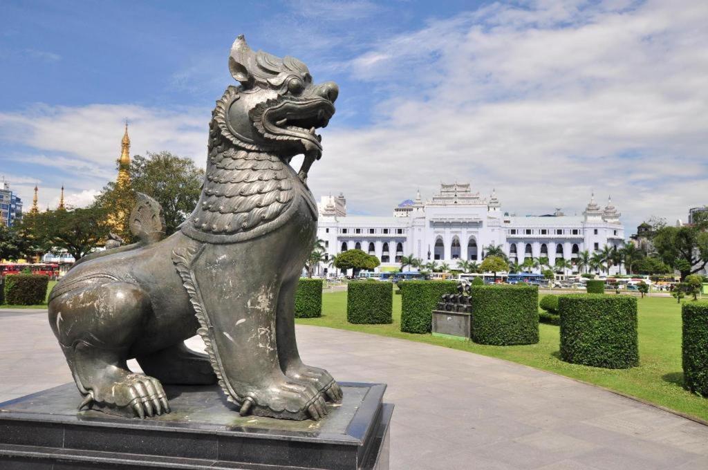 Yuzana Garden Hotel Yangon Dış mekan fotoğraf